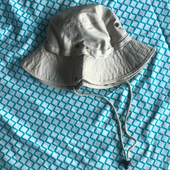 Tan Bucket Hat with drawstring - Picture 2 of 3